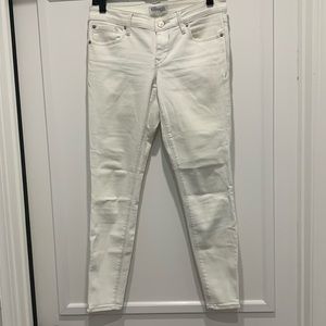 Express white ankle jeans size 4.